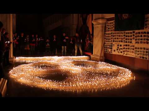 ვიდეო: 5 იდეა საშობაო სანთლების გასაფორმებლად უგემრიელესი ეპყრობით
