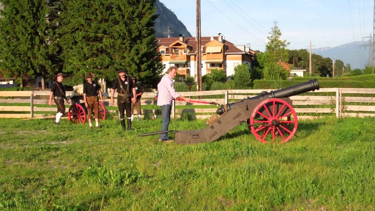 Salutkanone Nachtigall 7.6.2014 Schützenkompanie Zirl