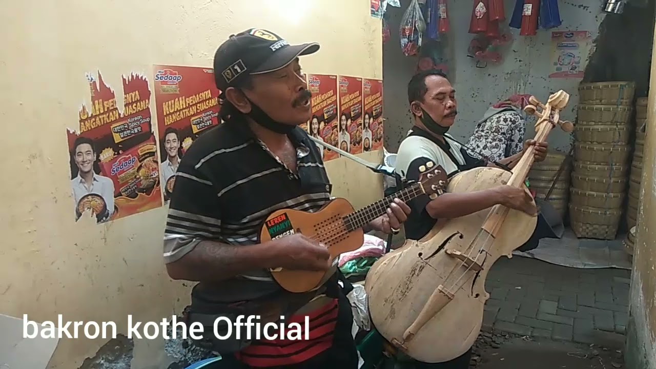 PENGAMEN BERSUARA MERDU Nyanyi Lagu NYIDAM SARI Cover bkO