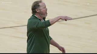 Milwaukee Bucks coach and family are basketball legends in a small Arizona town