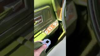 1975 USA ASMR tiktok bratudor #lincolncontinental #asmr #carasmr #lincoln #continentalmarkiv #cartok