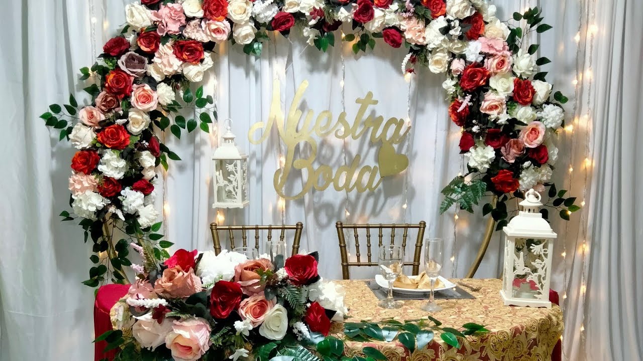 Decoración de mesa principal para Boda con ARO de FLORES YouTube