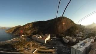 360 VIDEO: Sugarloaf Mountain cable car descending in Rio de Janeiro