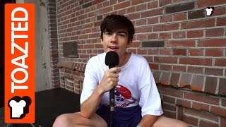 Declan McKenna | On Older Bands,Youth Being A Creative Peak and How He Got Signed | Toazted