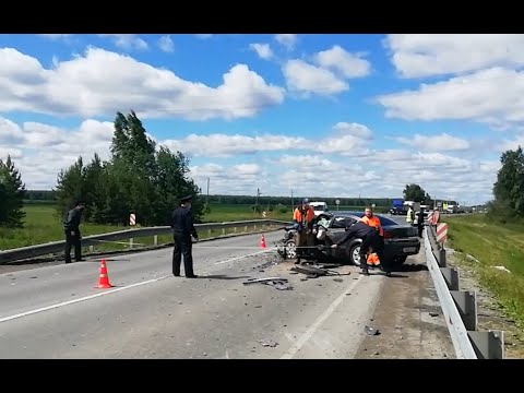 ДТП на на трассе Екатеринбург-Тюмень. Один погиб, четверо пострадали