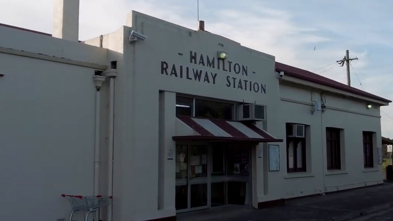 Изучение железнодорожных линий Колерейн и Кастертон за три минуты