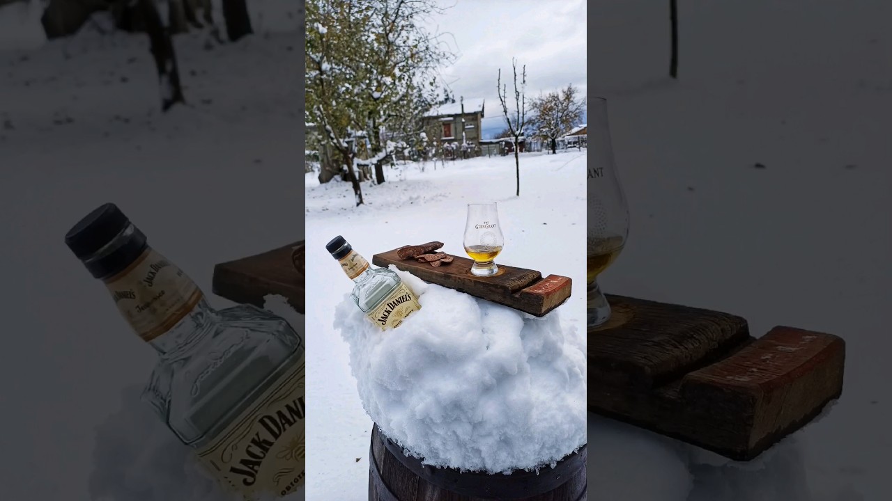 Whiskey Barrel Cigar and Glass Holder 