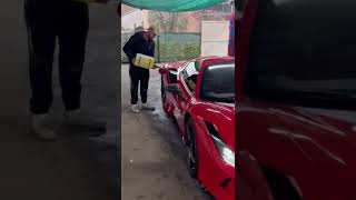 Blem Ferrari Po Ska Lek Per Karburant