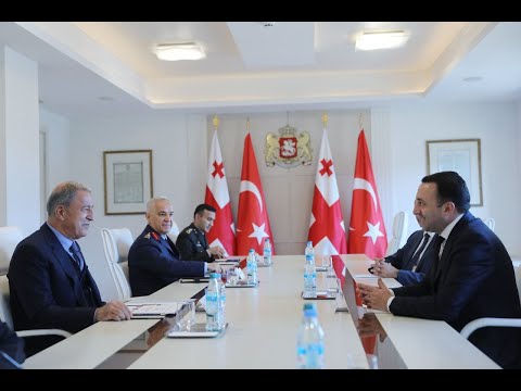 პრემიერ-მინისტრმა და თურქეთის თავდაცვის მინისტრმა რეგიონული უსაფრთხოების საკითხები განიხილეს