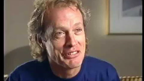 Angus Young "The Guitar Show" (Better Quality)