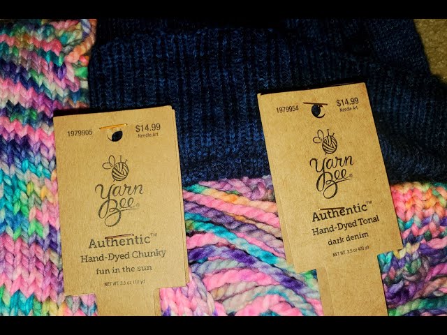 Reviewing Yarn Bee Authentique Hand Dyed Yarn 