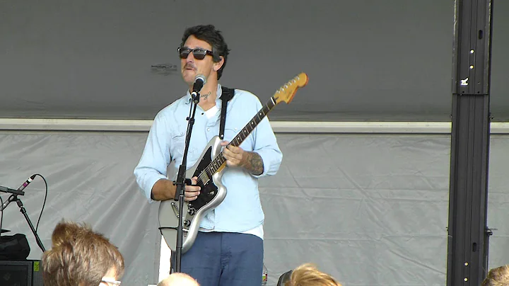 Eric Lindell - Back-Stabbin' Jones  @ Gretna Fest ...