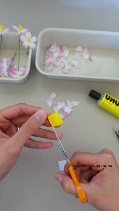 How do you store your petals ?? Working on my latest Cherry Blossom  #flowers #crepepaperflowers