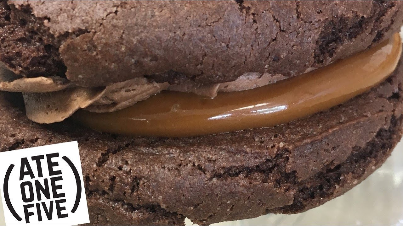 Halo Cupcake, Chocolate Frosting Cookie Sandwiches Ate One Five YouTube