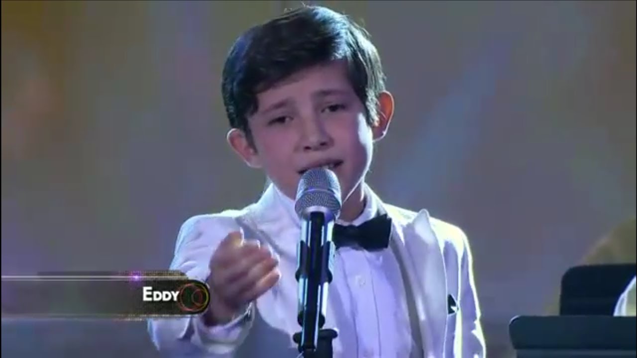 Guarda | Eddy Valenzuela | - VIVO POR ELLA - Andrea Bocelli - Academia Kids (Cover) su YouTube Guarda | Eddy Valenzuela | - VIVO POR ELLA - Andrea Bocelli - Academia Kids (Cover) su YouTube