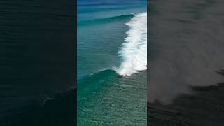 ONLY 2 OUT? Empty Lineup Out Front of Maverick Hotel - Pumping Sarongs - Maldives #maldives #surf