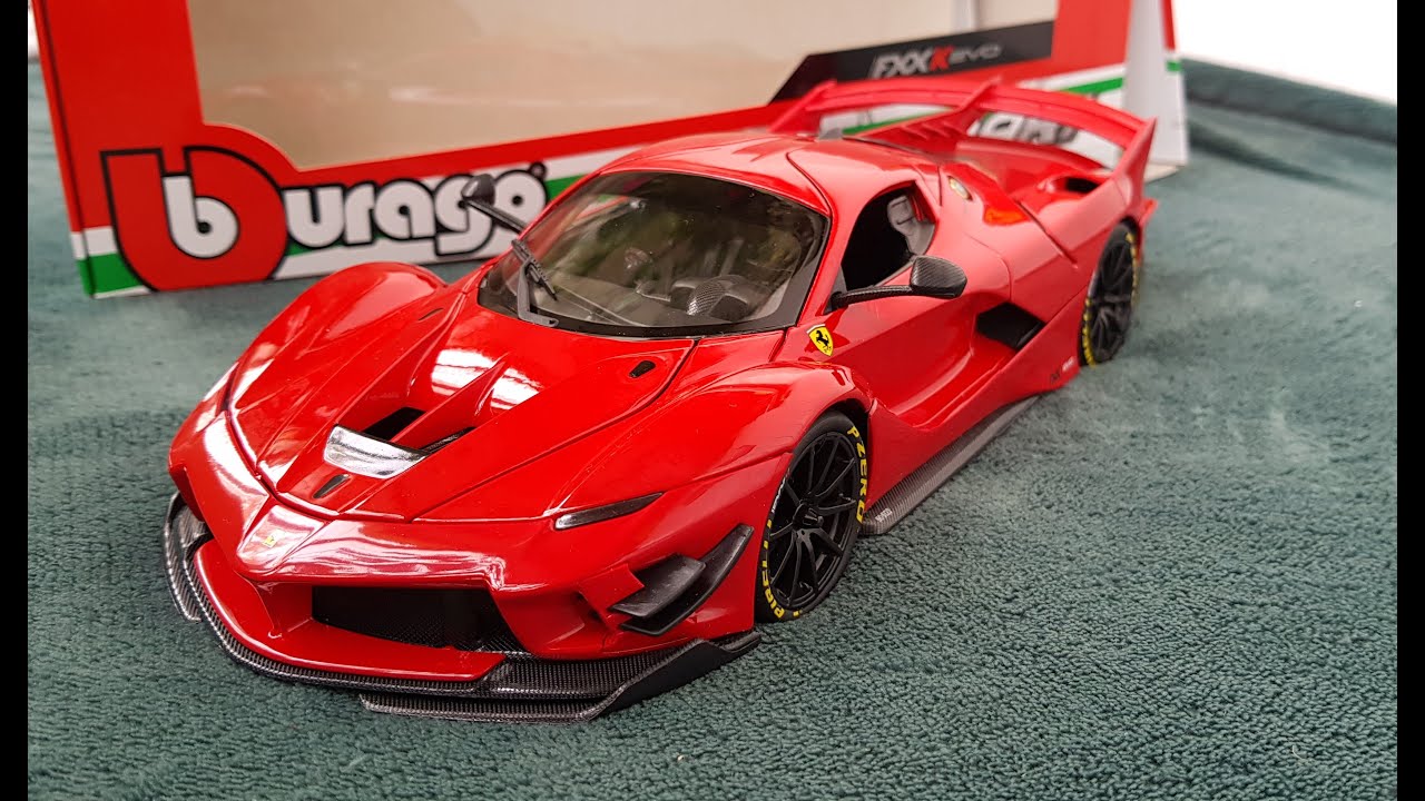 BBURAGO – Ferrari FXX-K Evo Hybrid 1:43 – Modèle Collector Rosso Corsa – Pour Fans De Voitures !