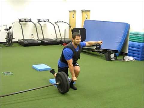 Perpendicular Landmine Skater Squats - YouTube
