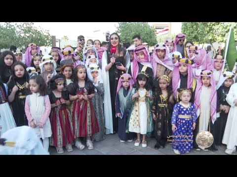 بهجة الأطفال غامرة في واجهة الرياض بمناسبة يوم التأسيس