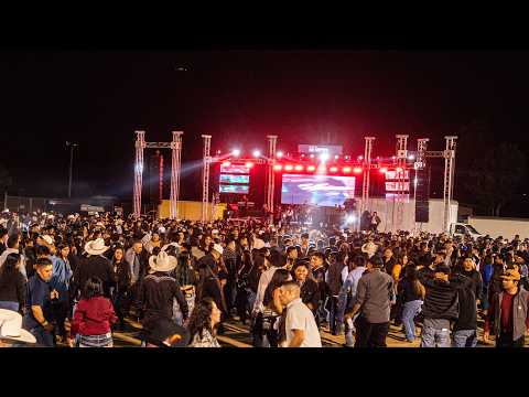 Grupo Sin Control - El Arremangado (En Vivo) Santa Maria, California