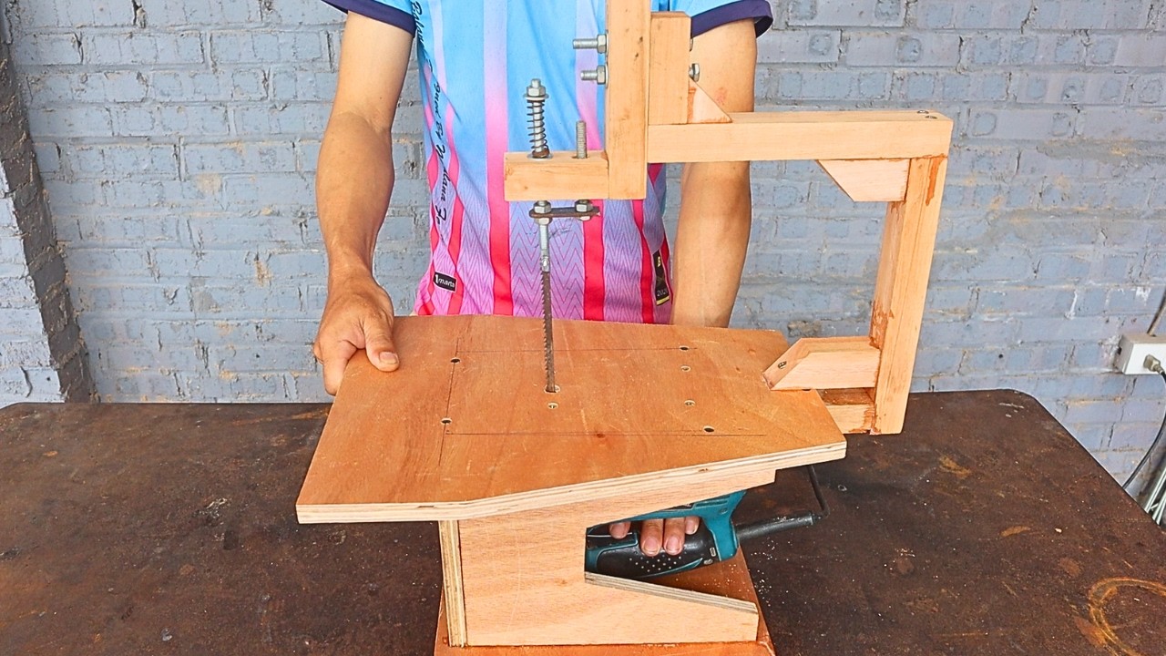 The idea behind the jigsaw few people know about this tool / Homemade woodworking tool