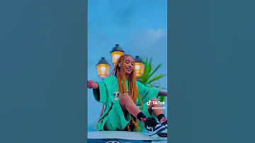 እኔን ብሎ አኩራፊ እስጢፋኖስ ቶማስ Estifanos Tomas New Ethiopian Music 2024 Estifanostomas Fiyona Amharic 