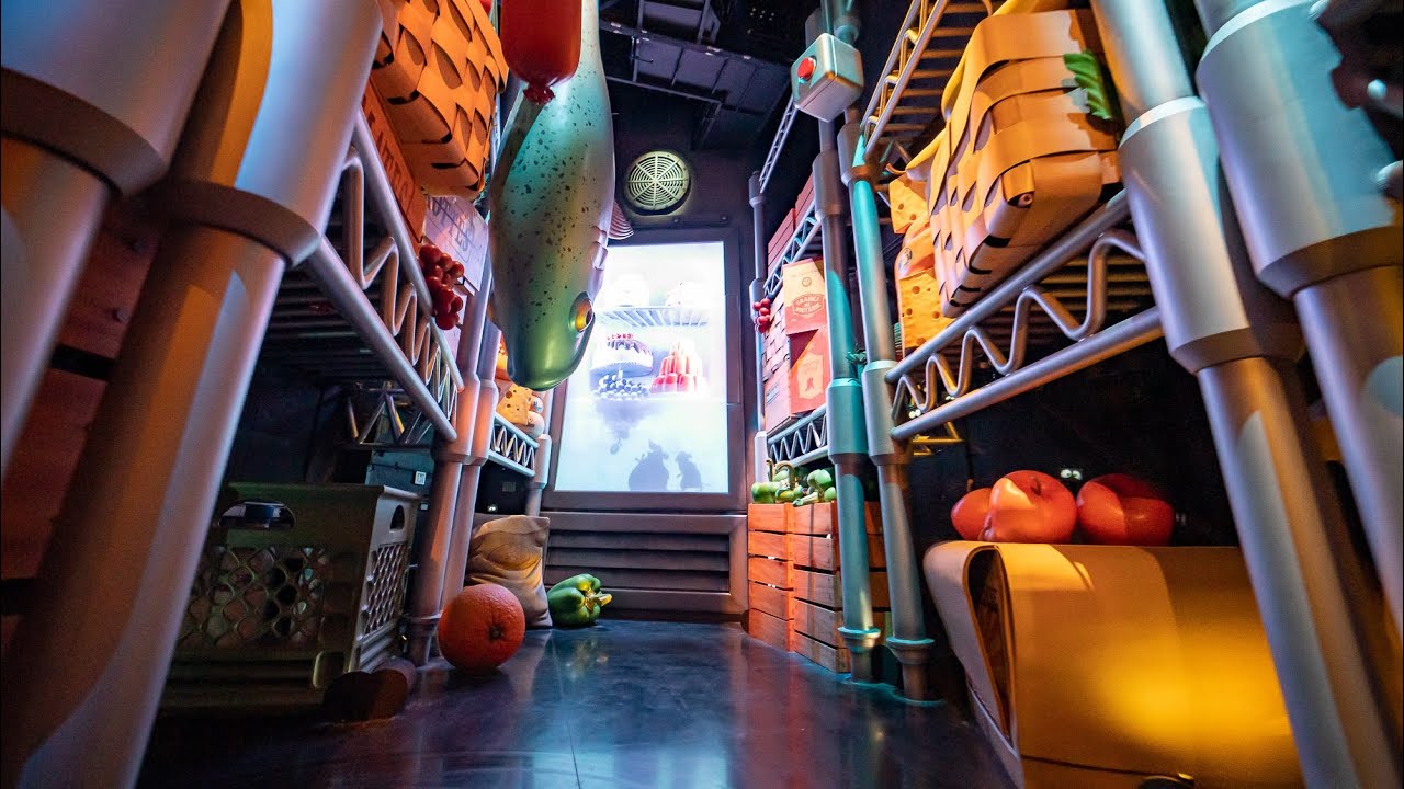 Remy's Ratatouille Adventure Ride at EPCOT (4K LOW LIGHT) - YouTube