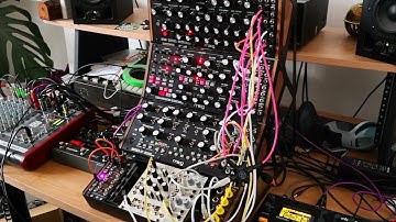 Moog Sound Studio | Digitakt | Make Noise Maths | Hexinverter Mutant Brain