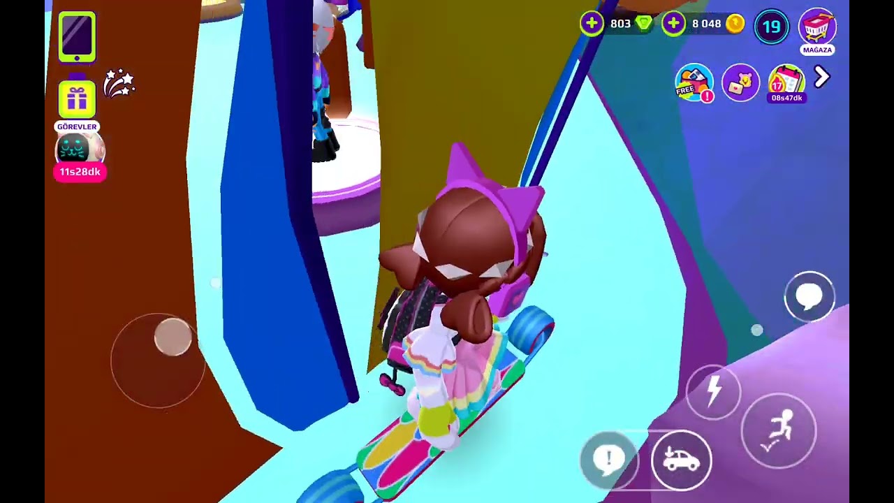 Pkxd  tek renk challenge yaptık renkk pembee💗💗🎀🎀 ve saklambaç fln oynadık bence eğlenceliydi 