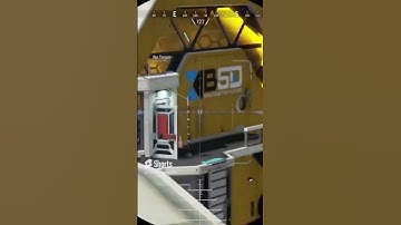 I Think The Octane is Cracked LOL #apex #gaming #vantage #fypシ #op #apexlegends #squadwipes