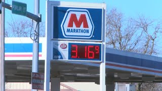 Gas prices see small decline in Indiana, experts say national average may follow suit