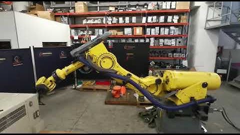Fanuc R2000ib-200R industrial robot at Eurobots