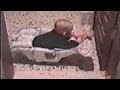 azgÄ±n bebek daha kÃ¼cÃ¼k yasta baslamÄ±ÅŸ Ã§apkÄ±nlÄ±ÄŸa