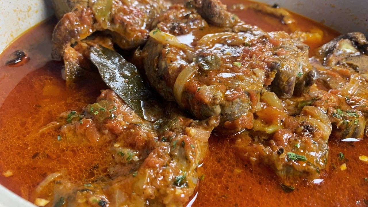 Sauce tomate avec viande de mouton,recette facile et rapide et très delicieux,cuisine africaine