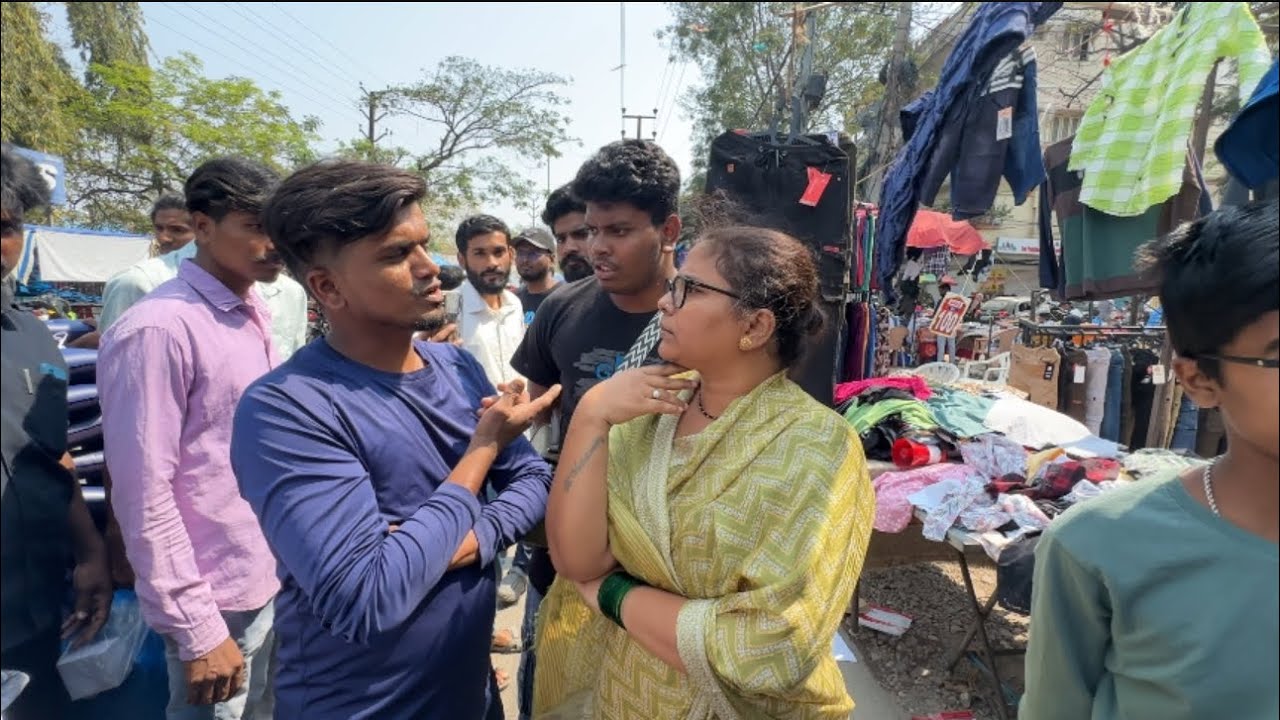 Chalte Chalte Comedy Kirak Khala Ke Sath  🤣 😂 😅 || Hyderabadi Comedy | Priyareddytiktok | Hyderabad