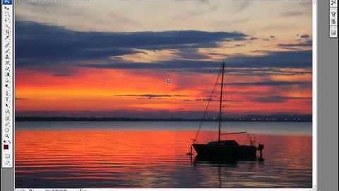 Photoshop Video Tutorial - Getting a Straight Horizon