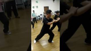 太極拳- 捋擠勢2講解02-1060629