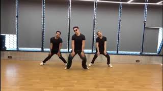 TIGER SHROFF DANCING ON EK PAL KA JEENA