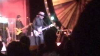Elvis Costello - Hoover Factory - Watching The Detectives