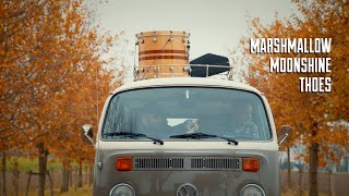 Video thumbnail of "Marshmallow Moonshine - Thoes"