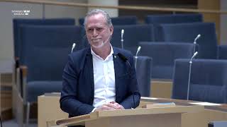 Thomas Morell gör Daniel Helldén (mp) mållös i debatt - brottsligheten på våra vägar måste krossas