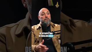 Moslims en niet-moslims helaas weer lijnrecht tegenover elkaar en dit wordt nog veel erger! #hijab