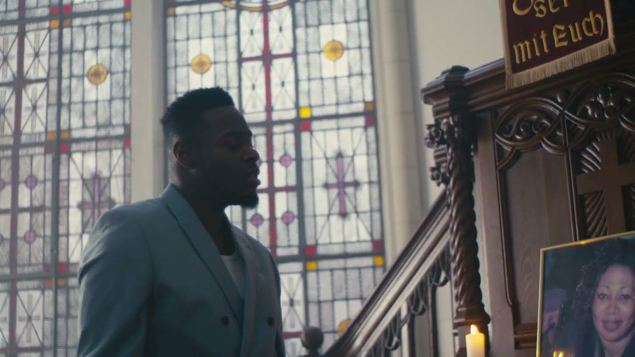 Kingsley Q - Angel adlı videoyu YouTube'da izle Kingsley Q - Angel adlı videoyu YouTube'da izle