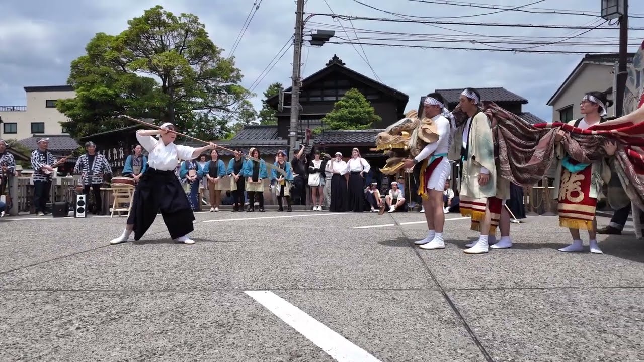 長町龍王組の獅子舞（金沢市）2026/05/24長町武家屋敷跡野村家 - YouTube