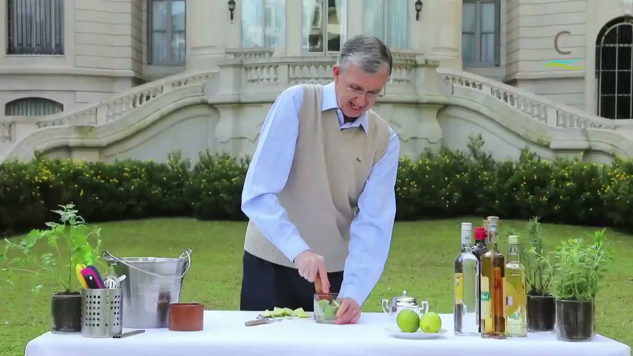 ¿Cómo hacer una Caipirinha brasileña?