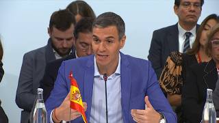 SPAIN: Sánchez warns democracy is under attack at global summit