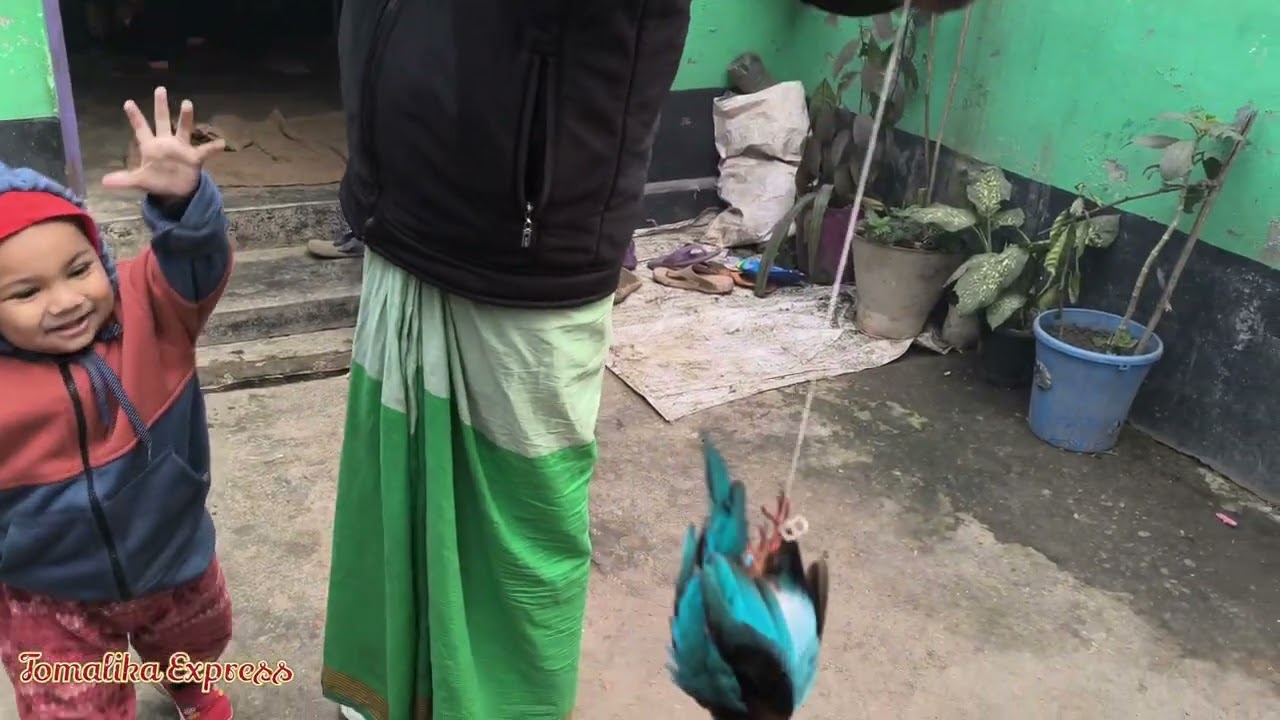 সকালে আম্মু শীতের মজাদার পিঠা ও খাবার রান্না করলো