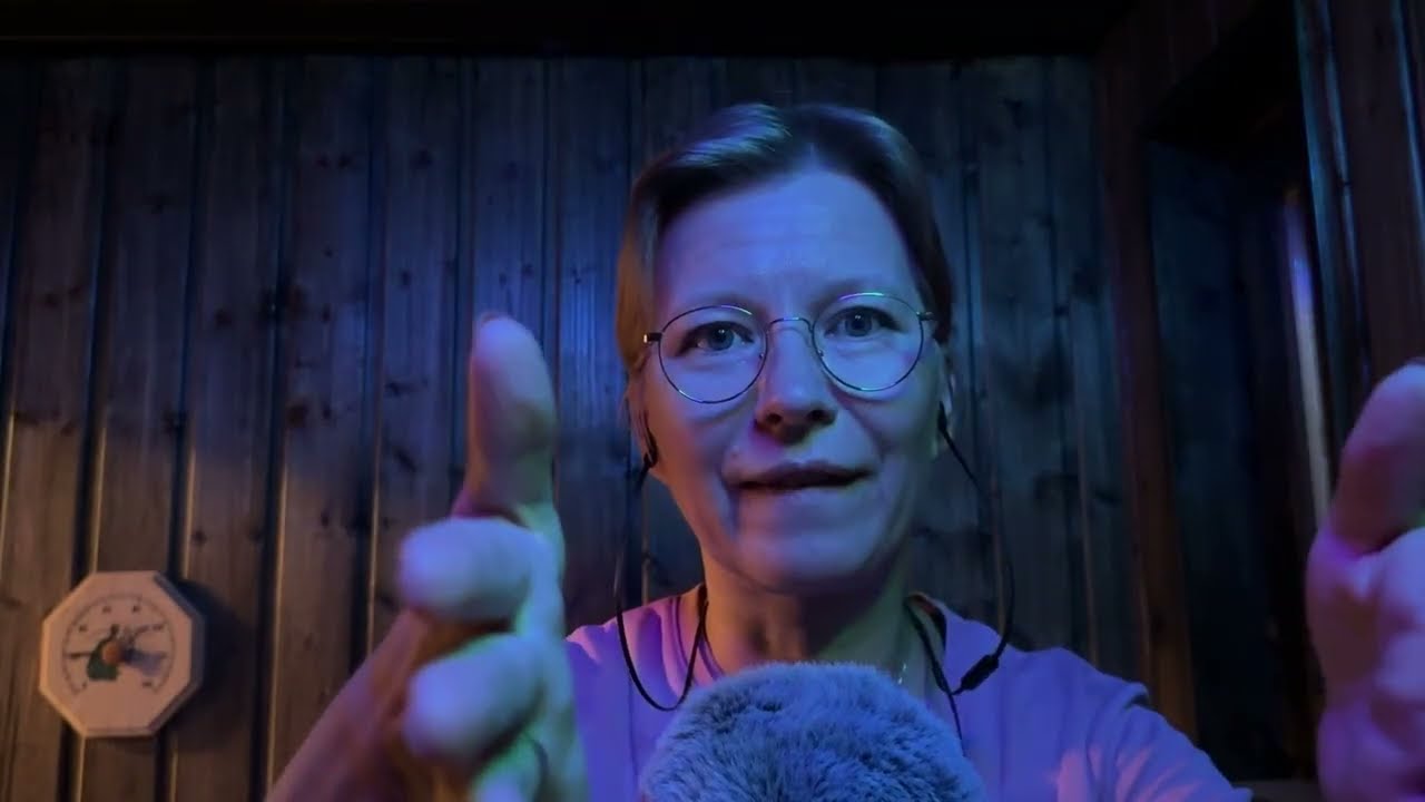 ASMR Suomi - Miten juhlat meni, yksinäisyys, teepussien rapinaa, Q&A vastauksia.