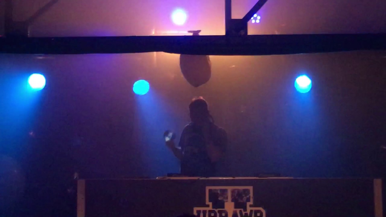 DJ Andy Bell @ The Moscow To Mars Erasure Party 4/11/2016