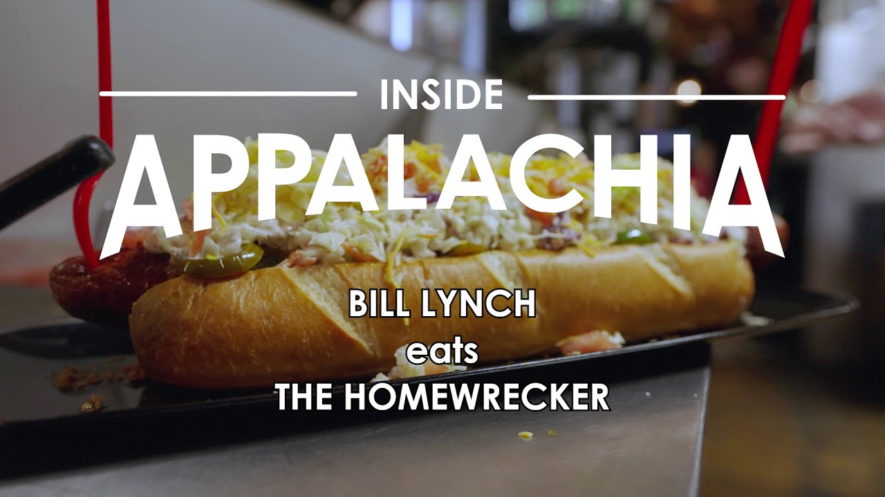В Аппалачах Билл Линч ест хот-дог 
